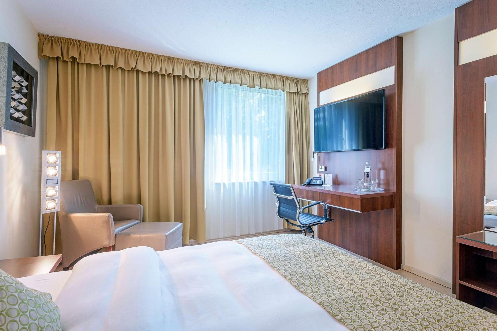 Western Macrander Frankfurt/kaiserlei 4*